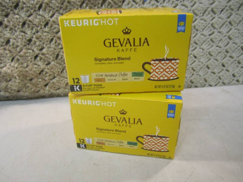lot 126 image: 2 Boxes of Keurig Hot Signature Ble...