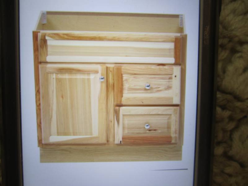 lot 154 image: Glacier Bay Hampton 36 x 21 x 33....