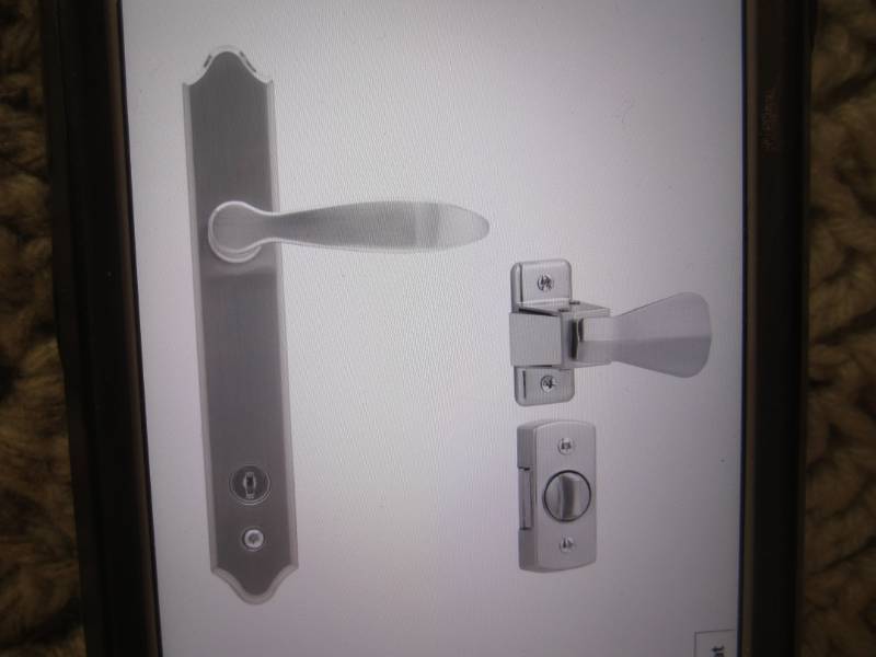 lot 168 image: Ideal Security Deluxe Satin Silver ...
