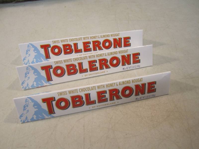 lot 198 image: 3 Bars of Toblerone of Switzerland ...