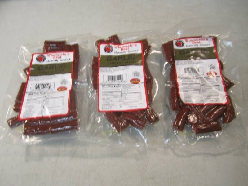lot 202 image: 3 Packs of Wisconsins Best Naturall...