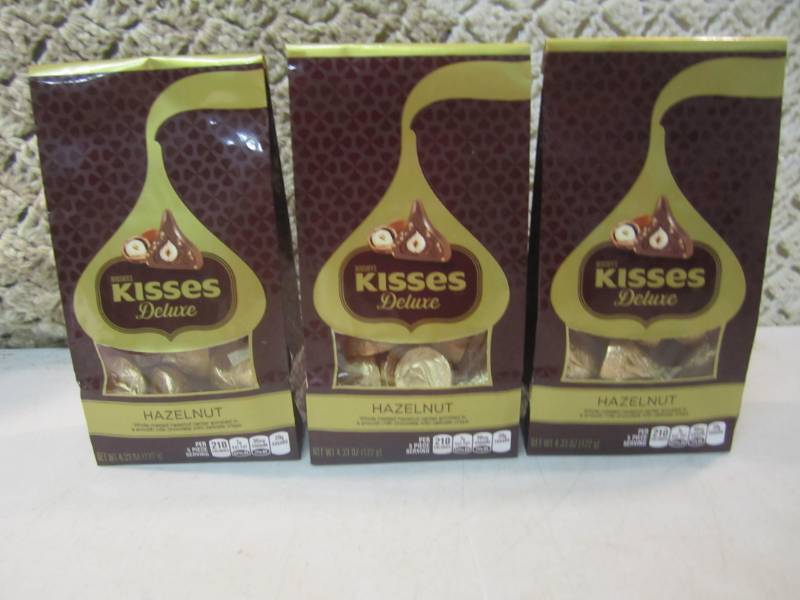 lot 210 image: 3 Bags of Hersheys Deluxe Hazelnut ...