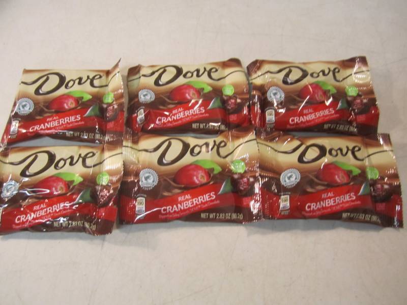 lot 218 image: 6 Bags of Dove Chocolate Dipped Rea...