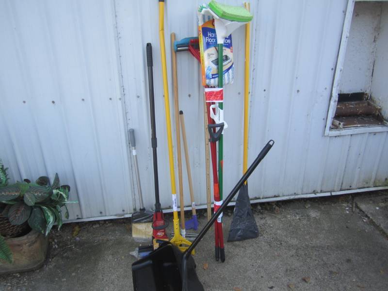 lot 240 image: Lot of Misc Mops Etc.  F-3...