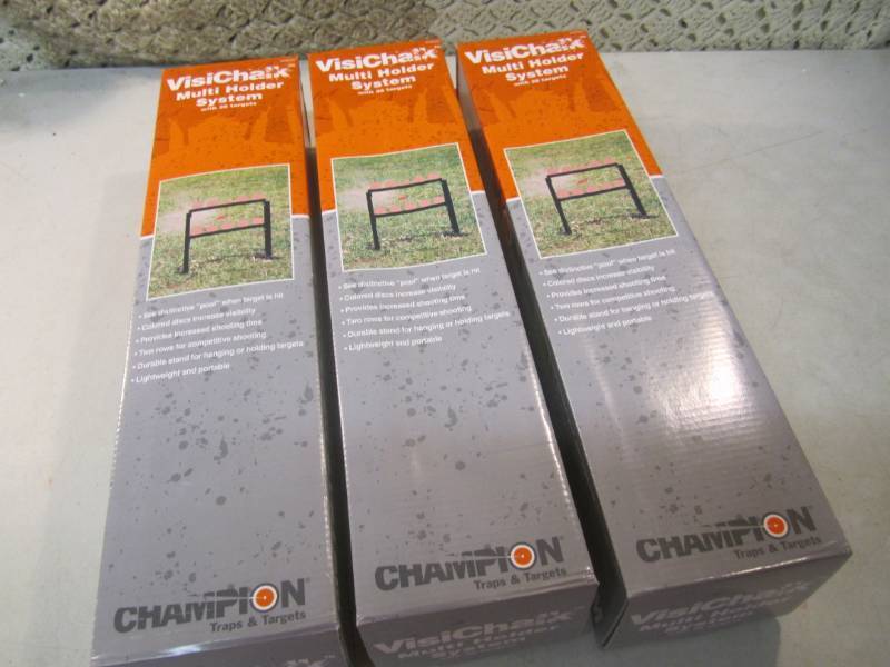 lot 266 image: 3 Champion Traps and Targets VisiCh...
