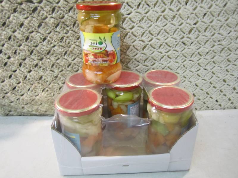 lot 287 image: Case of 6 Jars of Pickled Mixed Veg...
