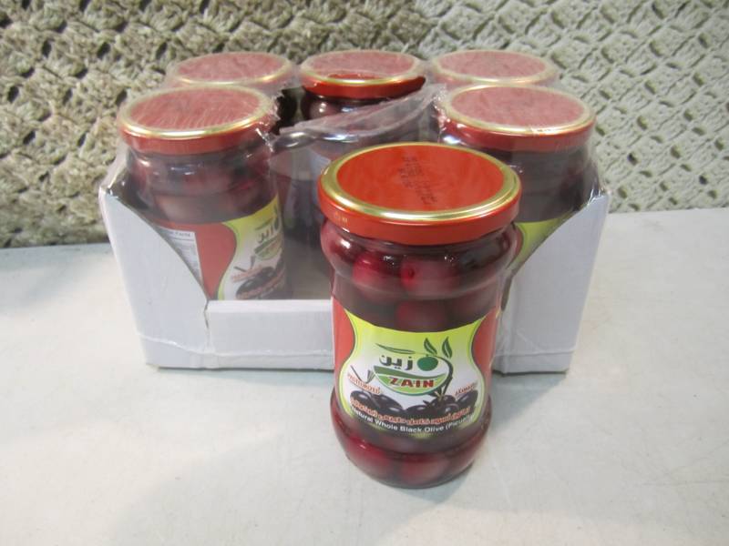 lot 300 image: Case of 6 Jars of Natural Whole Bla...