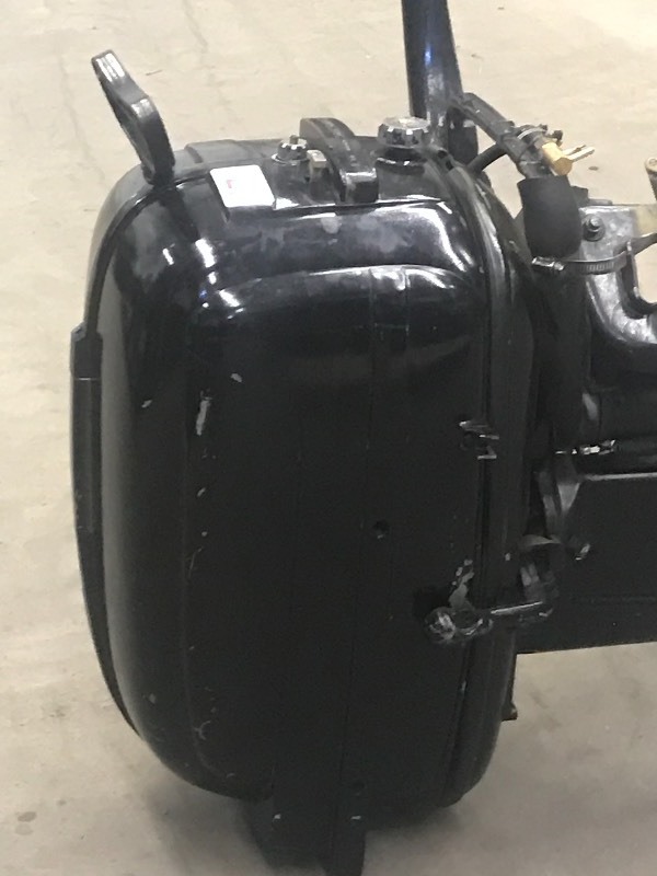 lot 17 image: Johnson 25HP Outboard Motor