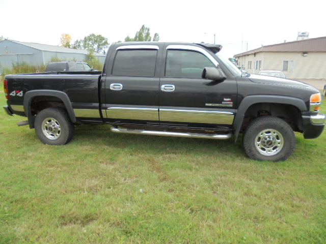 2004 GMC Sierra Truck