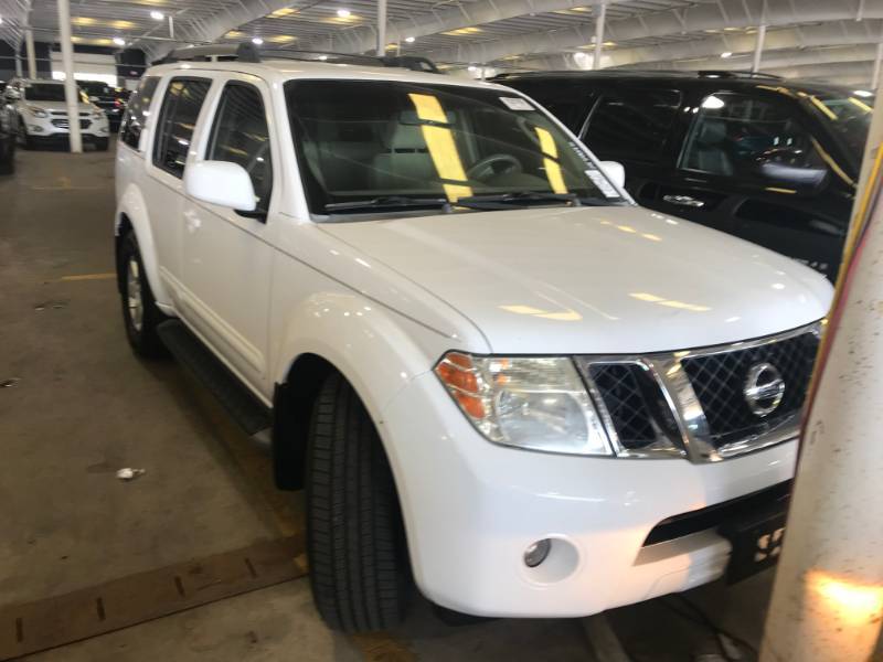 2008 Nissan Pathfinder SE