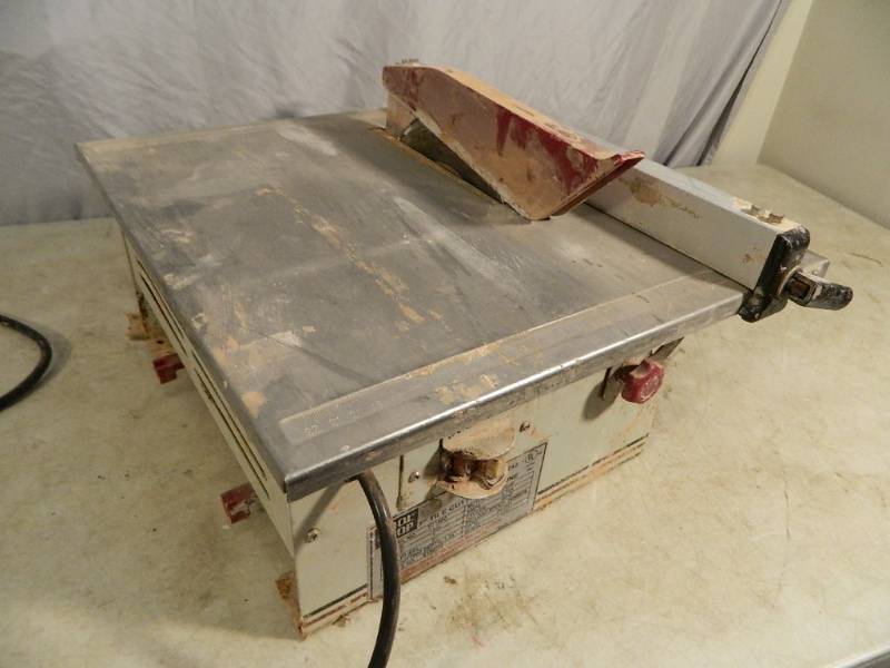 lot 76 image: 7 Inch Tile Saw