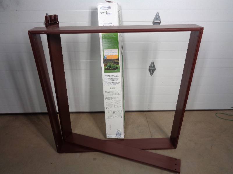 lot 60 image: 2 New Suncast Raised Garden Beds