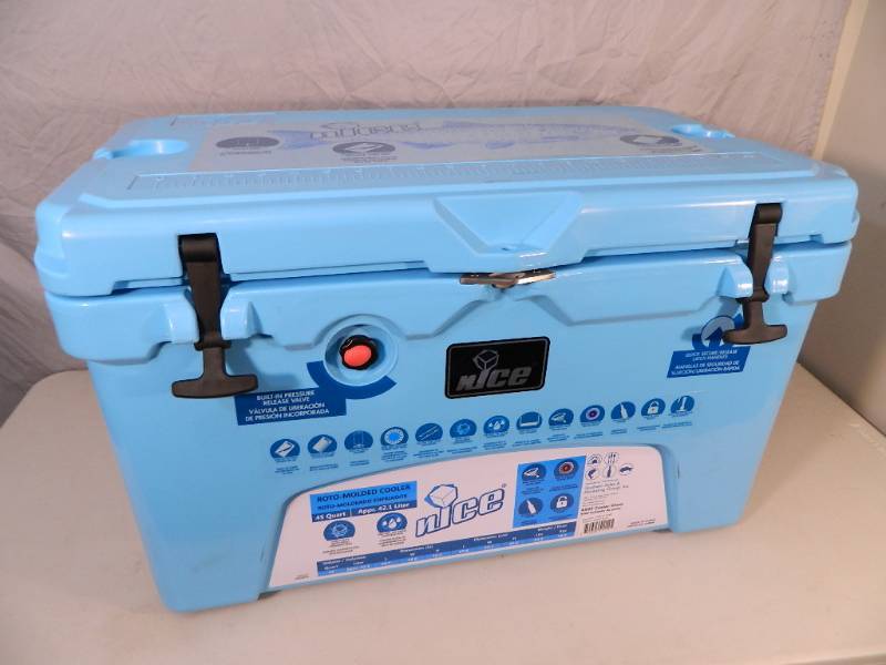 lot 1 image: New 45 qt nICE Cooler