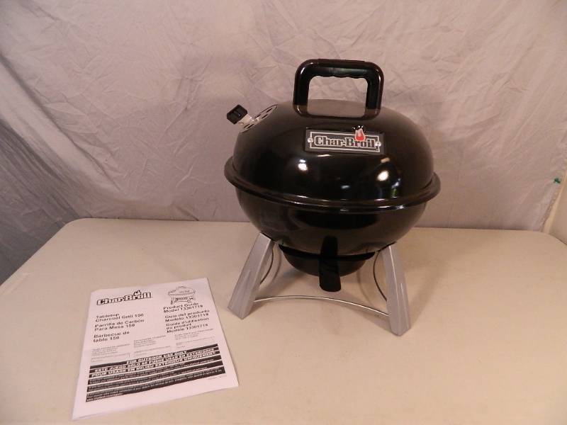 lot 20 image: New Char-Broil Tabletop Grill