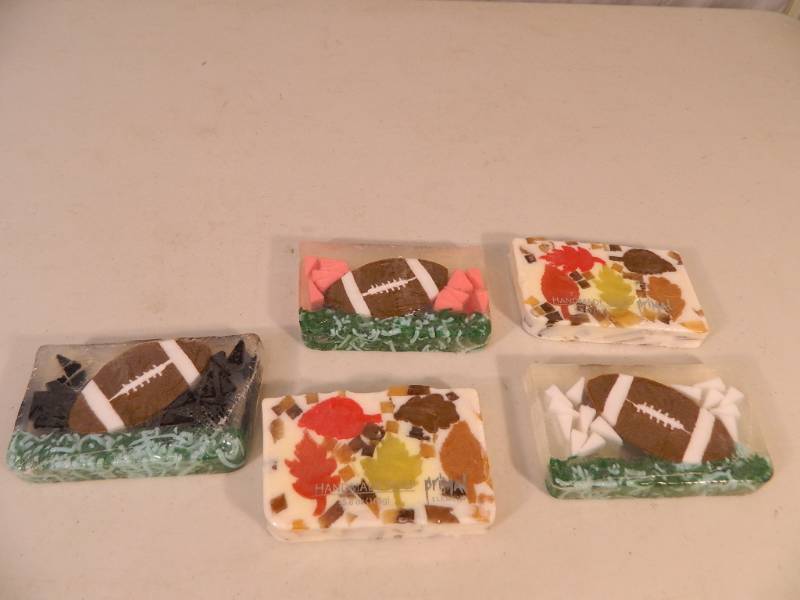lot 50 image: 5 New Primal Element Handmade Soaps