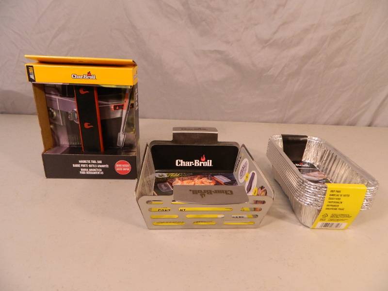 lot 70 image: New Char-Broil BBQ Items