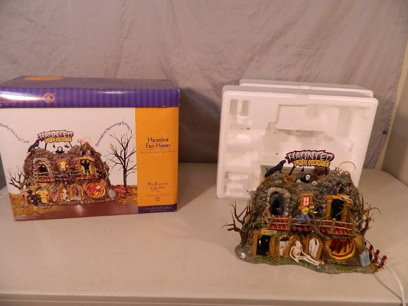 lot 109 image: Dept 56 Halloween House