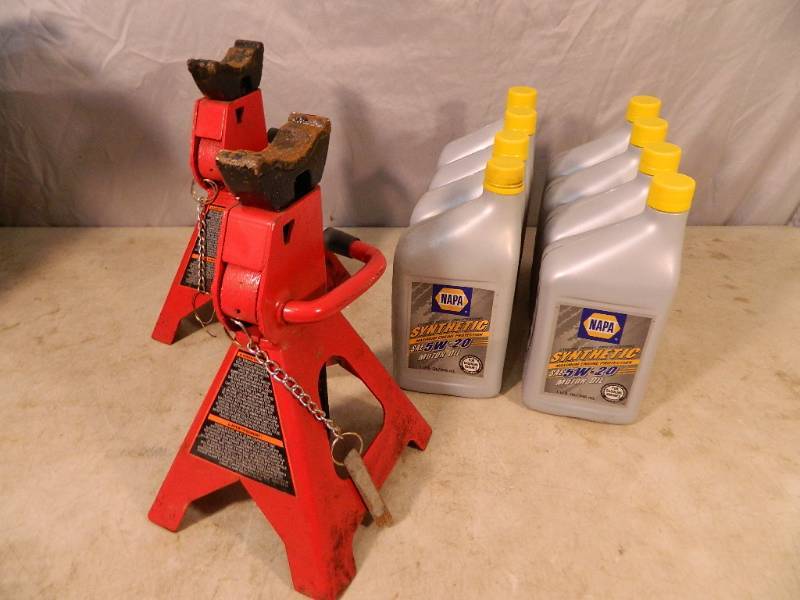 lot 123 image: 7.5 Quarts of Napa Sythetic Oil and More