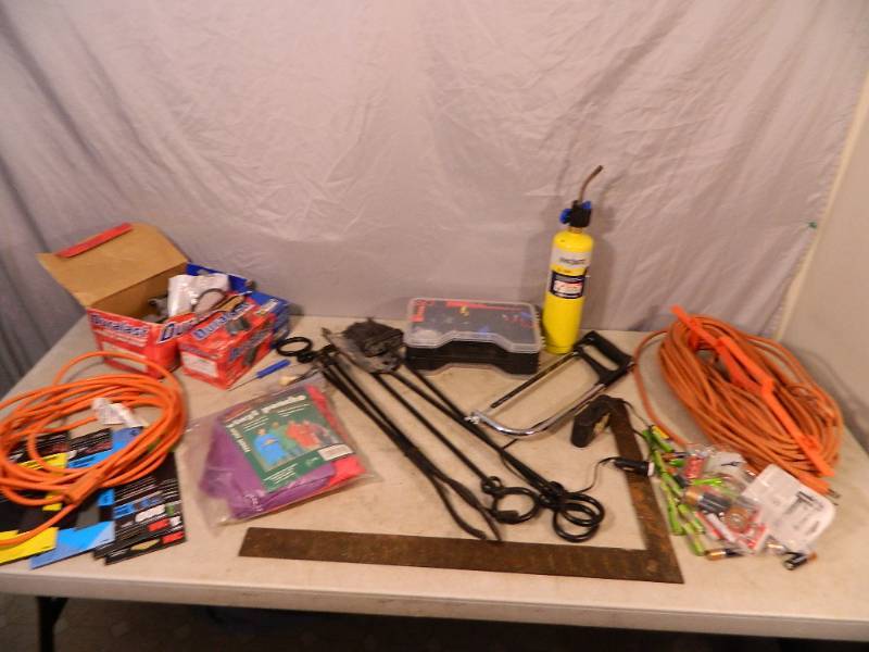 lot 124 image: Auto Parts, Ext Cords, Tools, Etc