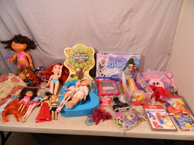 lot 162 image: Assorted Toys