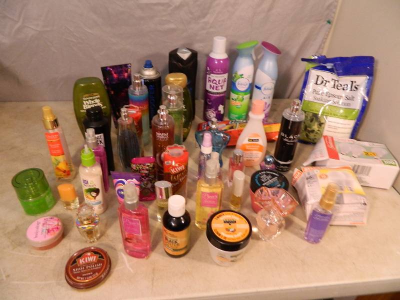 lot 172 image: Bath and Body, Household Products