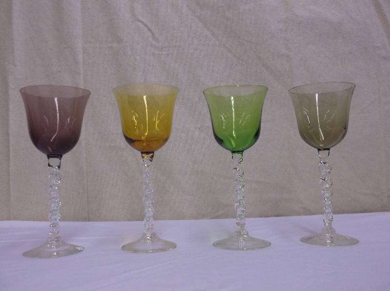 WINE GLASSES