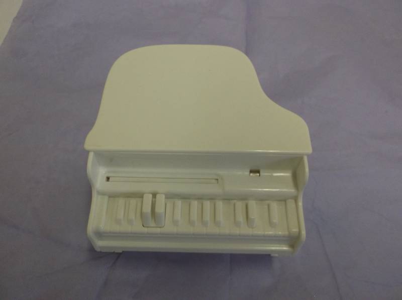 TOOTHPICK DISPENSER