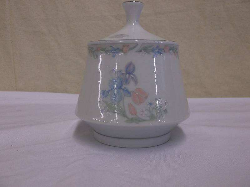 FINE CHINA