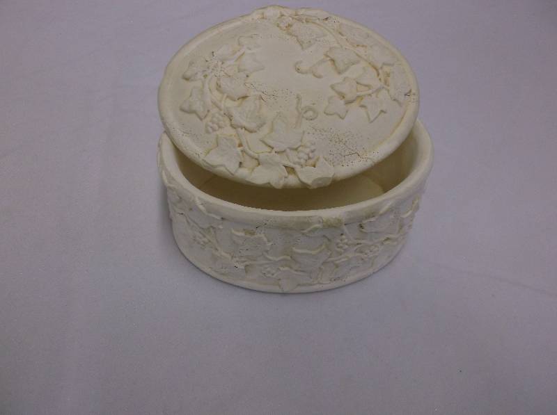 VINTAGE TRINKET DISH