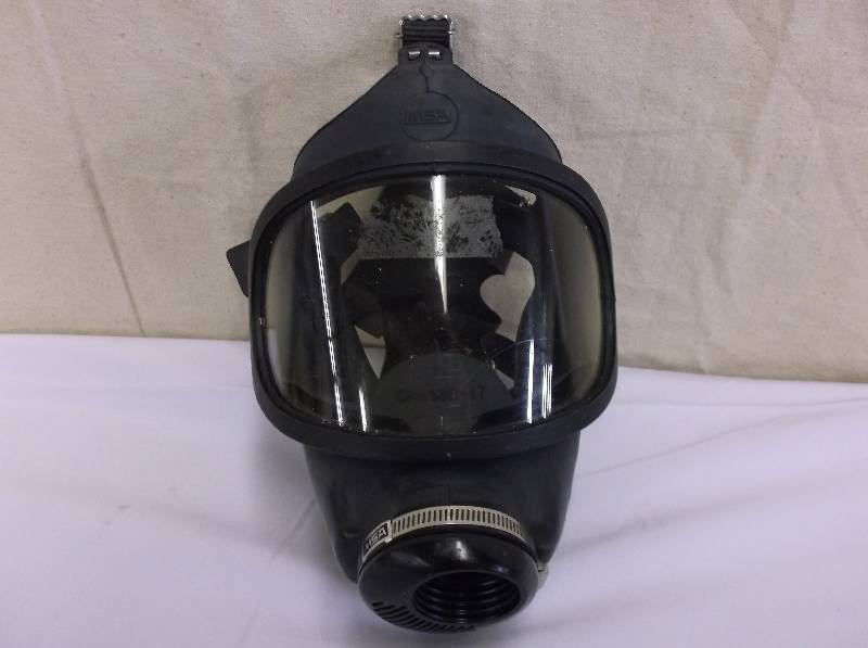 GAS MASK