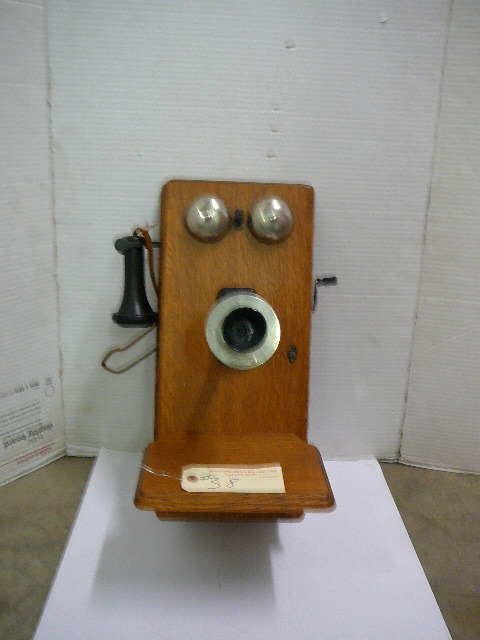 lot 38 image: Antique oak hand crank wall telephone