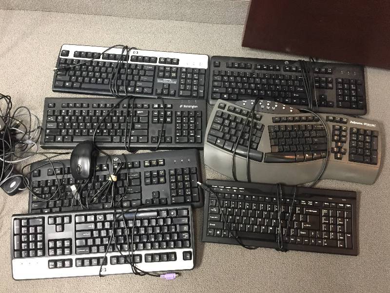 lot 124 image: Keyboards & Mice