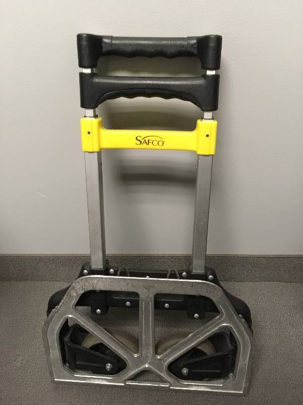 lot 148 image: Safeco Cart Dolly - Folding