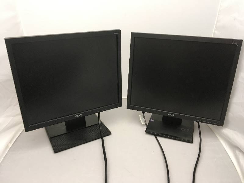 lot 190 image: Qty 2 Acer LCD Monitors V173 & V176L