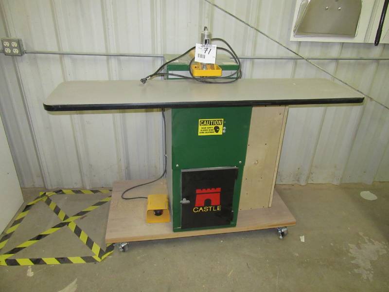 lot 71 image: TSM-21 Pocket Cutter