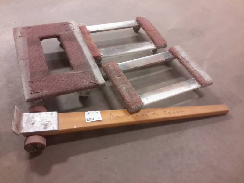 lot 322 image: 3 rolling dollies and wood and metal small upright cart. Vestil brand