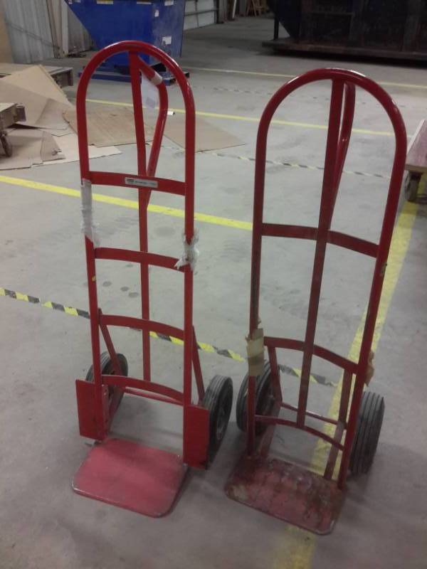 lot 334 image: 2, Uline, Upright 2 wheel carts