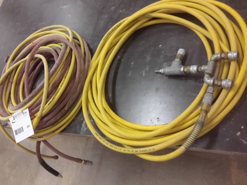 lot 366 image: 2 Air hoses, approx 50 ft