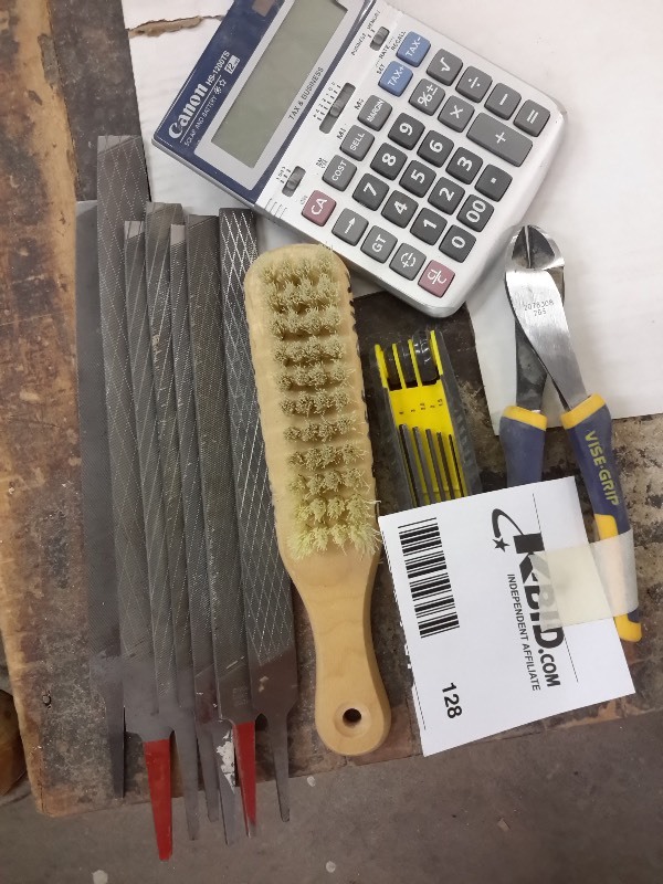 lot 128 image: Lot of files, brush and other tool items as pictured