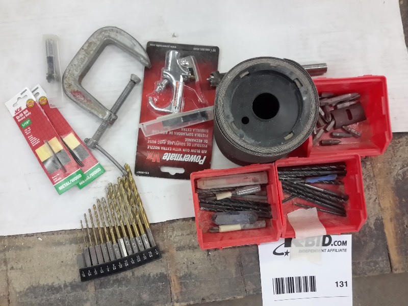 lot 131 image: Drill Bits, Air nozzel, C clamp, drill driver bits
