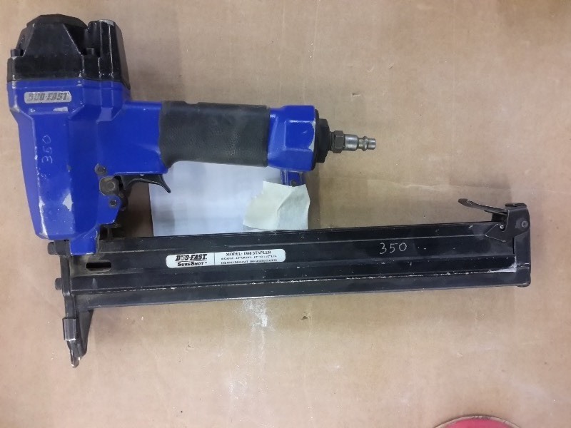 lot 169 image: Duo Fast Sure shot, Model 1848 Stapler.. 18 Gauge