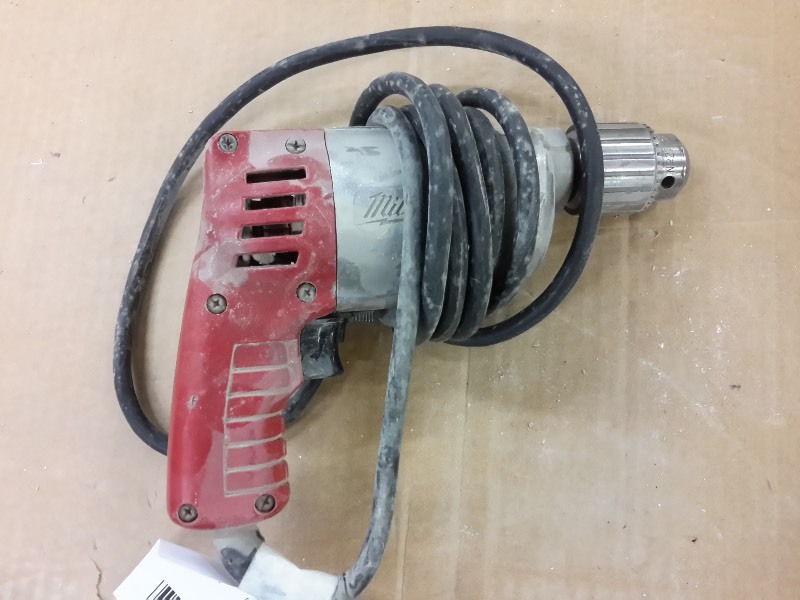 lot 193 image: Milwaukee 38 in Electric Drill
