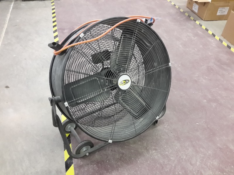 lot 277 image: Commercial exhaust fan. 24in
