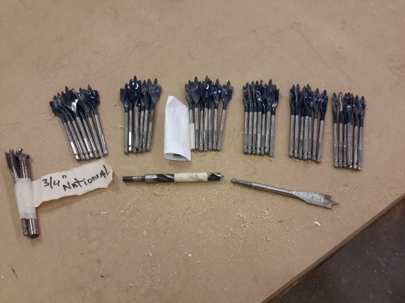 lot 272 image: Large lot of Spade Drill bits as pictured