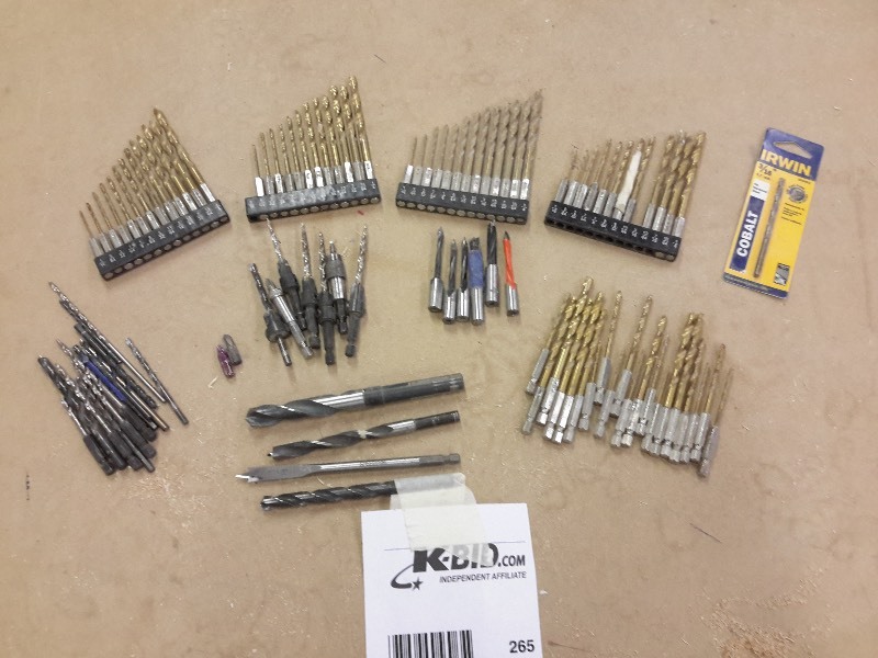 lot 265 image: Large lot of drill bits as pictured