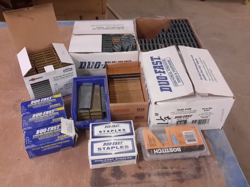 lot 422 image: Large lot of Staples and Nailer Nails.. See closeups and inspect
