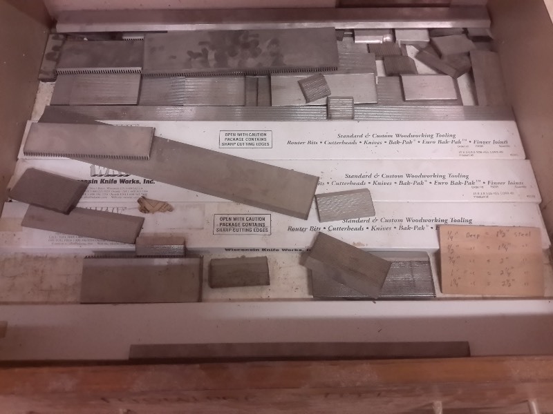 lot 443 image: Lot of woodworking tooling
