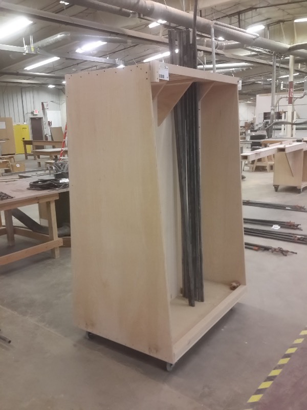 lot 501 image: Rollng Cart.. Used to hold the Long Bar Clamps