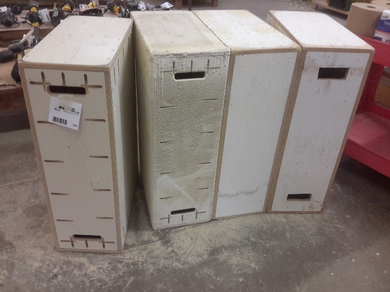 lot 505 image: 4 Box Work benches.. Portable.  12in x 18 in x 30 in