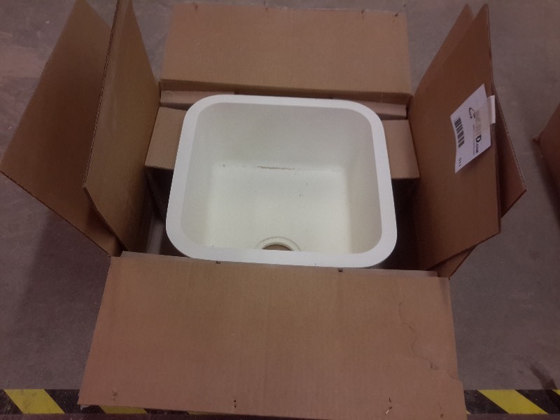 lot 511 image: MEGA SINK.. N1616-S